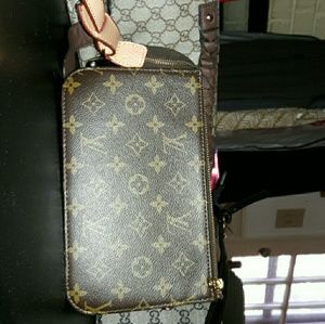 Louis Vuitton Purse