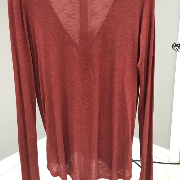 Forever 21 long sleeve shirt - Picture 3 of 3