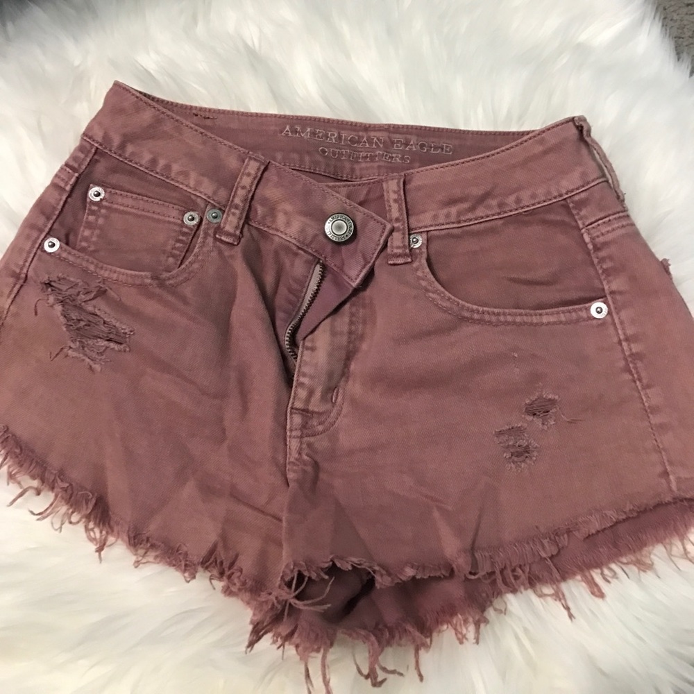 Cute American eagle pinkish shorts!!