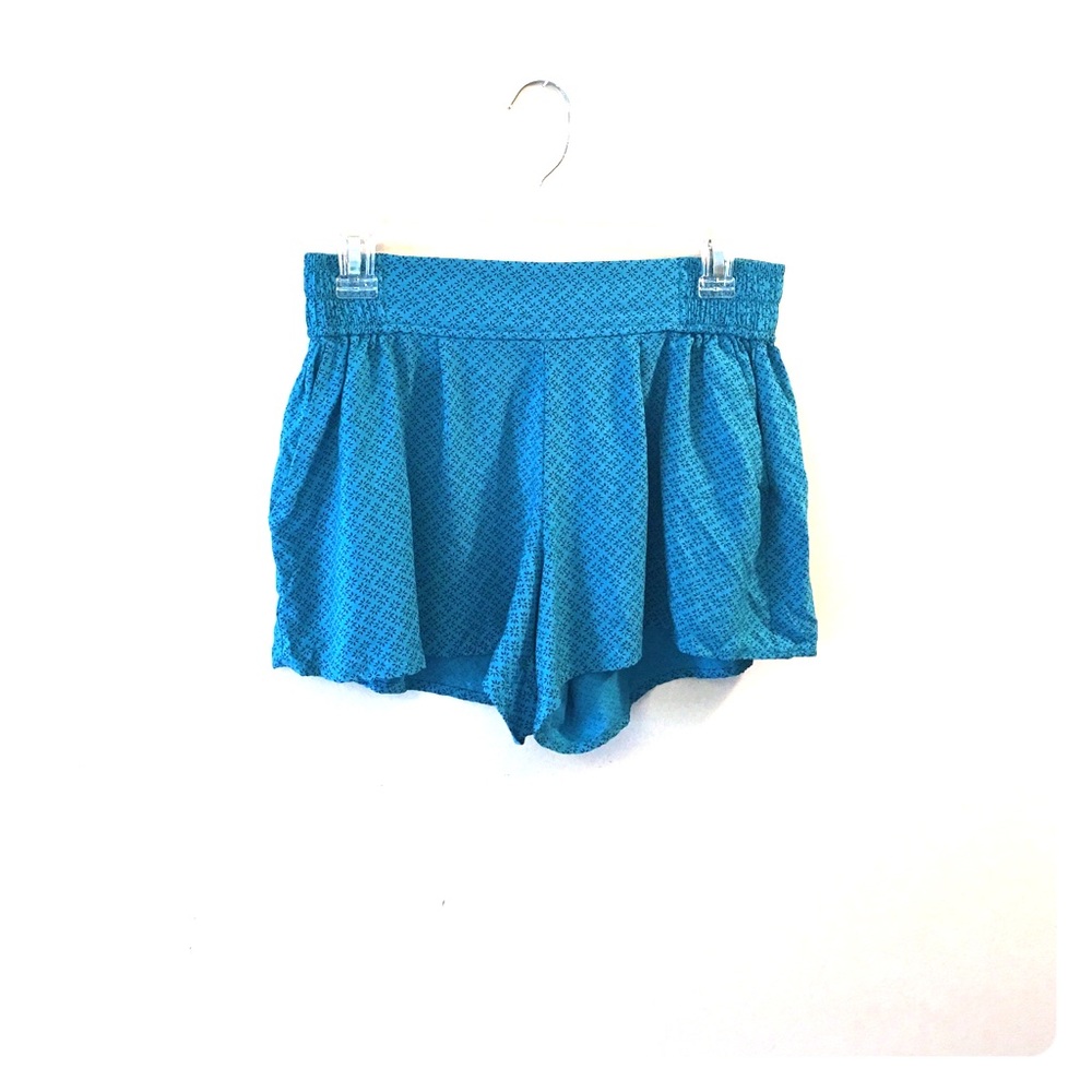 High waisted patterned shorts