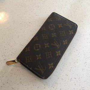 Louis Vuitton Wallet