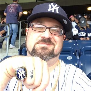 Meet your Posher, Angelo