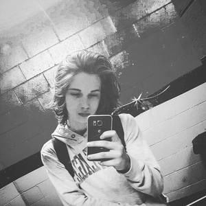 Meet your Posher, Blake