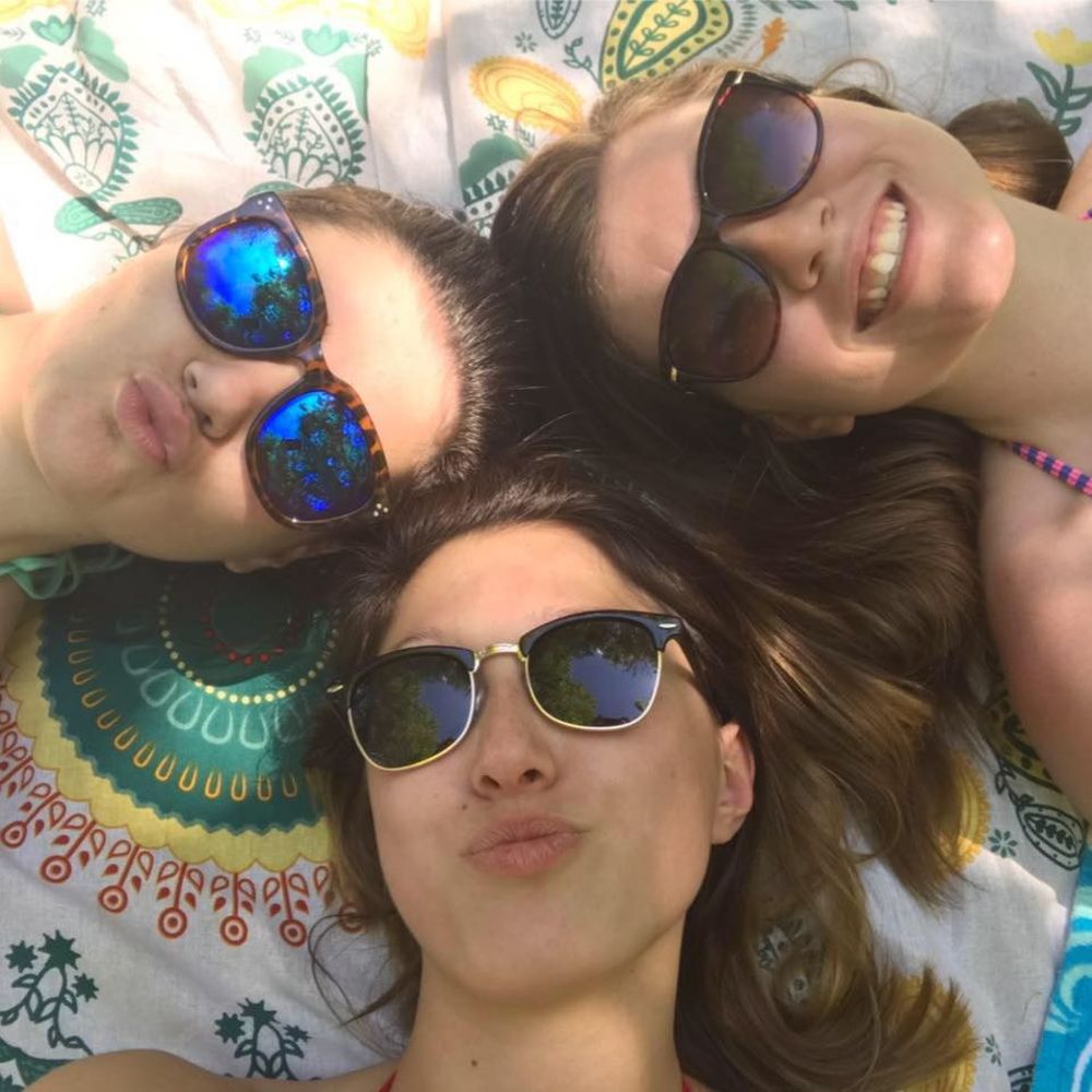 Meet your Posher, Emily