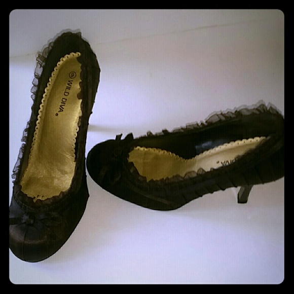Chocolate Brown heels - Picture 1 of 4