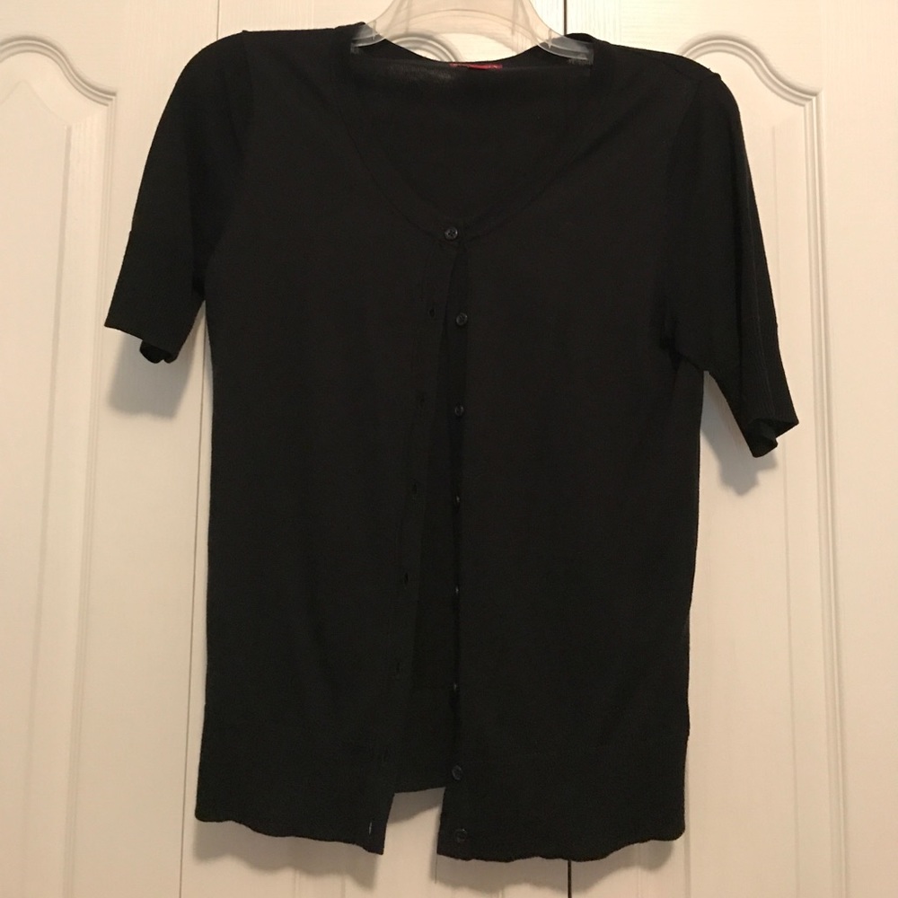 Black short sleeved cardigan