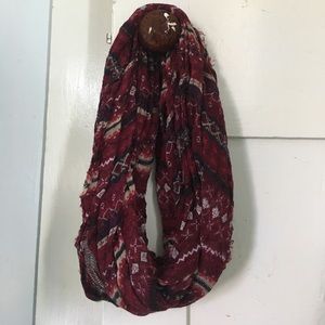 💰Maurice's Infinity Scarf NWOT💰