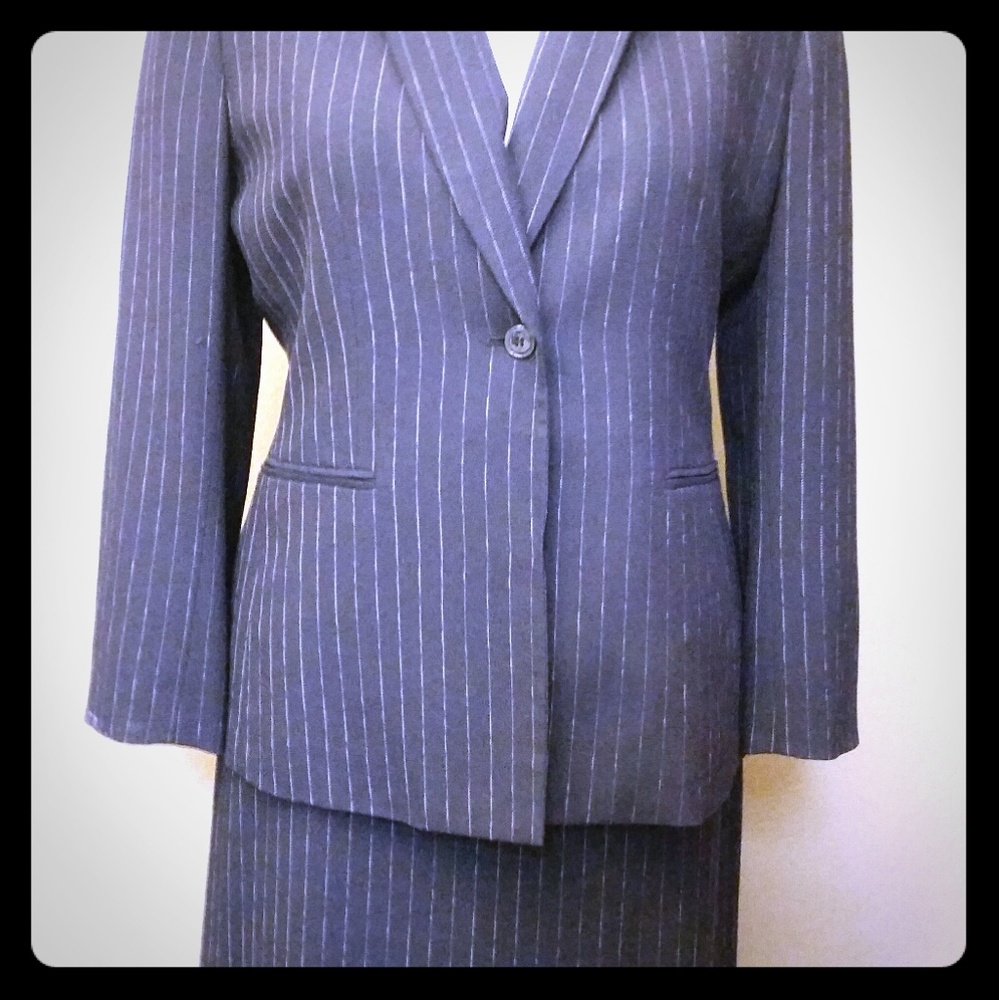 Petite ASL Kasper 2 pc suit 14P