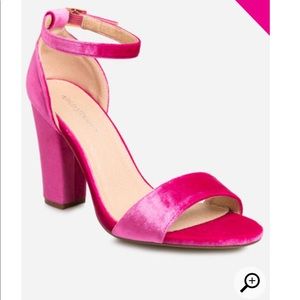 Pink velvet chunky heel