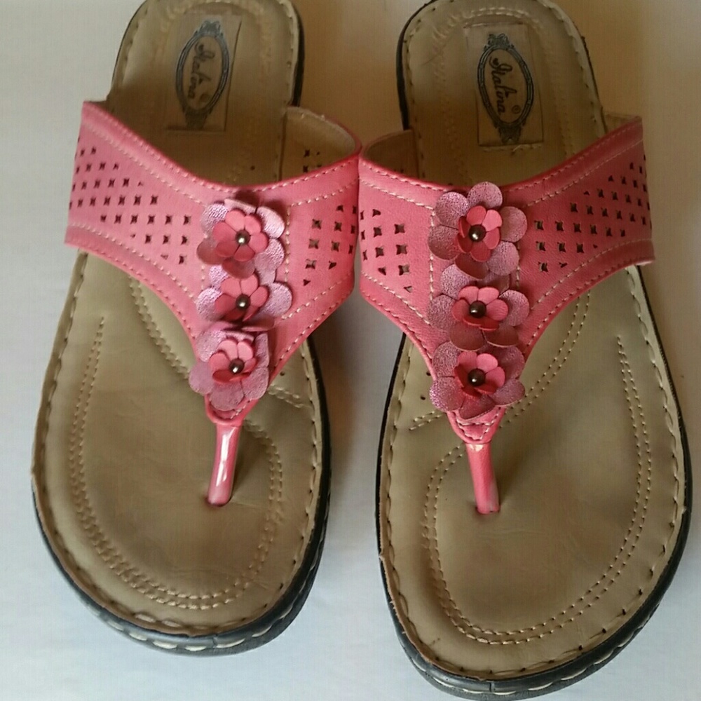 Pink wedge flip flops