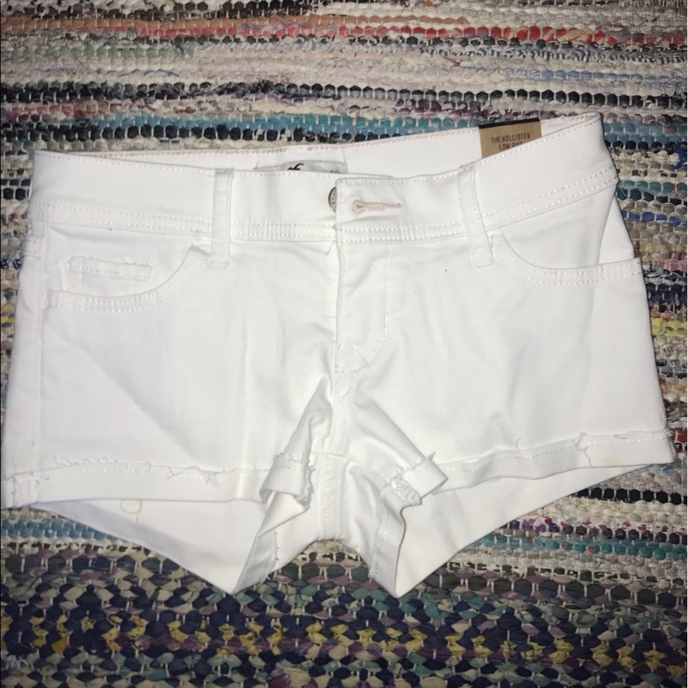 White Hollister Shorts 00 With Tags