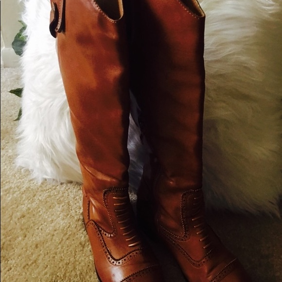 Shoes - Ladies winter boots