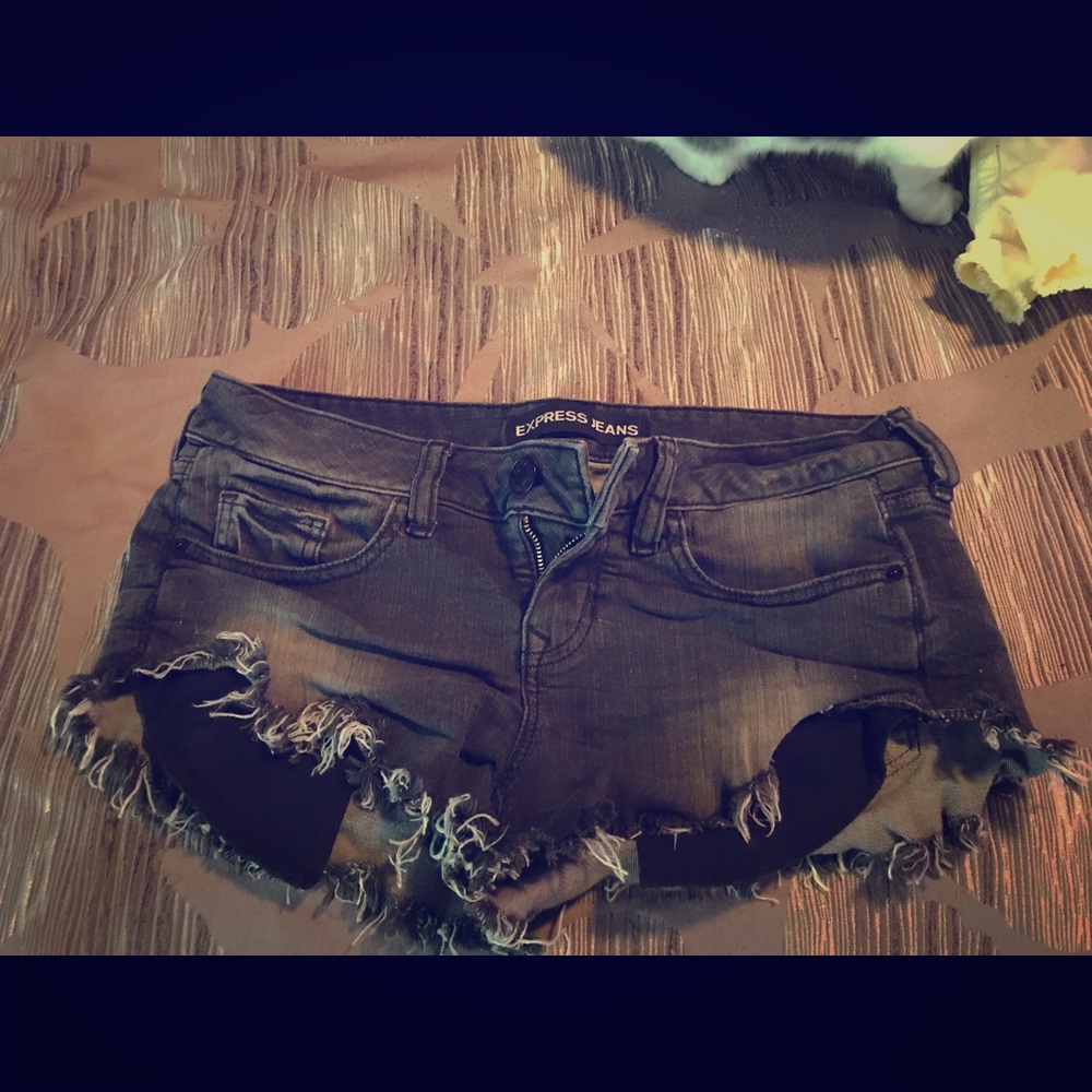 Express shorts
