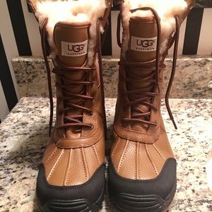 NEW WATERPROOF UGG Adirondack BOOTS