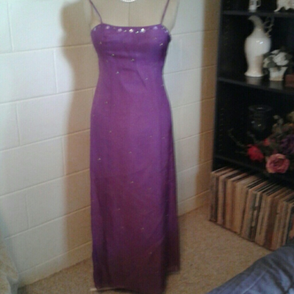 Ann Taylor size 8 purple silk formal dress