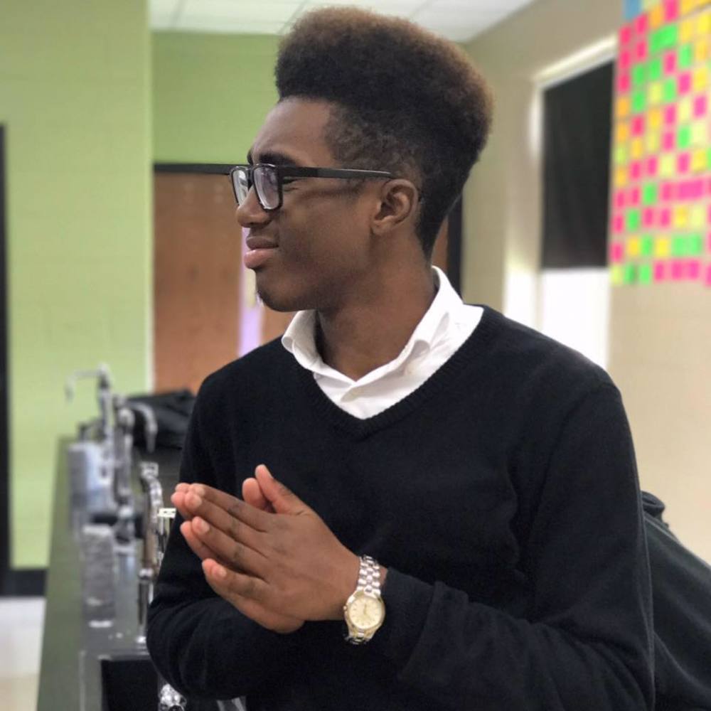 Meet your Posher, Quinton