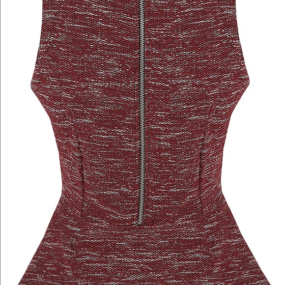 TOPSHOP / Maroon boucle peplum top - Picture 6 of 8