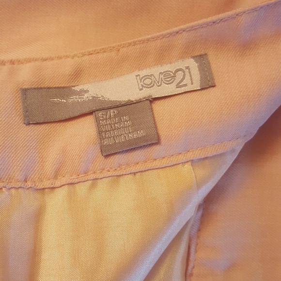 Love 21 Coral pleated mini Skirt. Size S - Picture 5 of 7