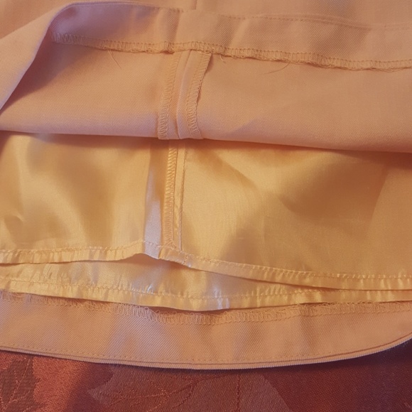 Love 21 Coral pleated mini Skirt. Size S - Picture 6 of 7