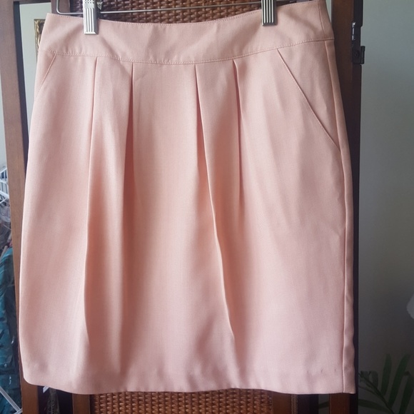 Love 21 Coral pleated mini Skirt. Size S - Picture 7 of 7