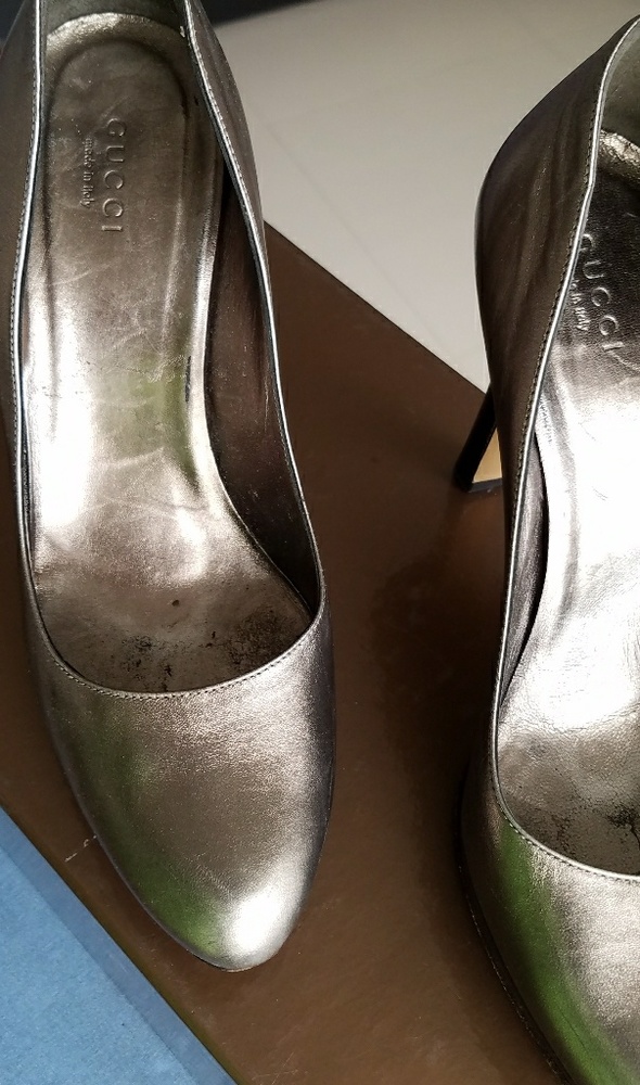 Gucci Pumps! - Picture 5 of 6