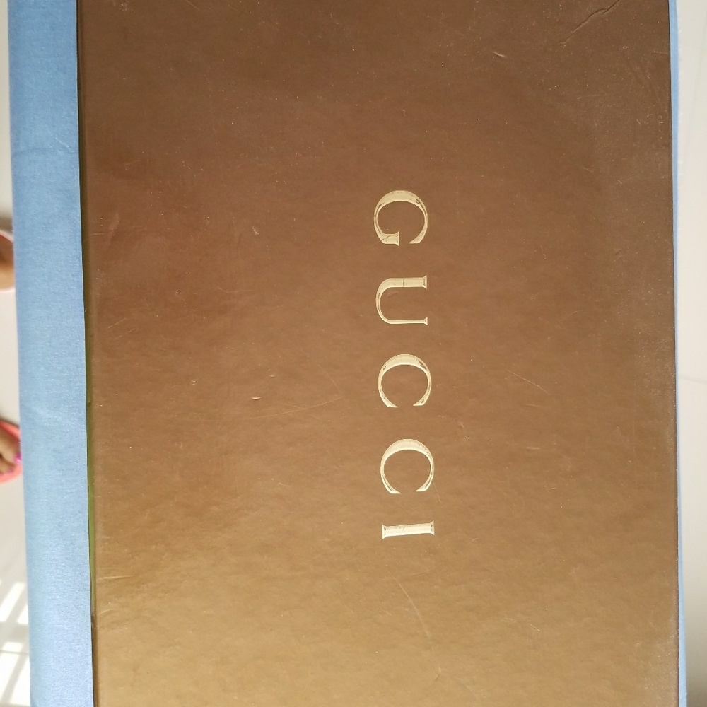 Gucci Pumps! - Picture 6 of 6