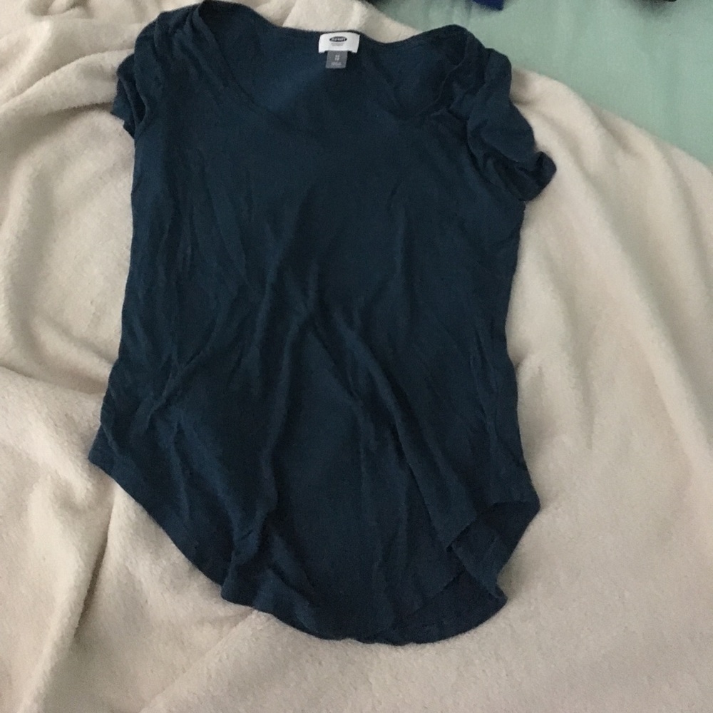 Blue flowy old navy shirt