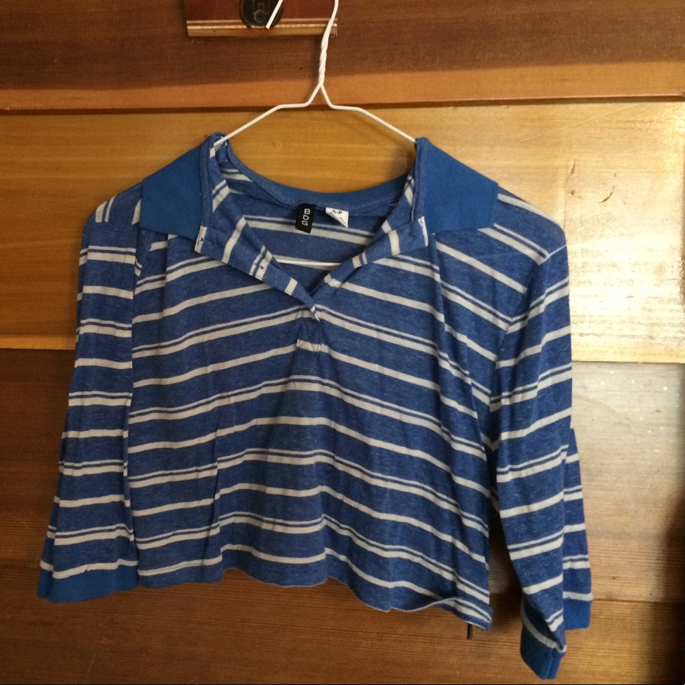 Lightly used, blue collared crop top