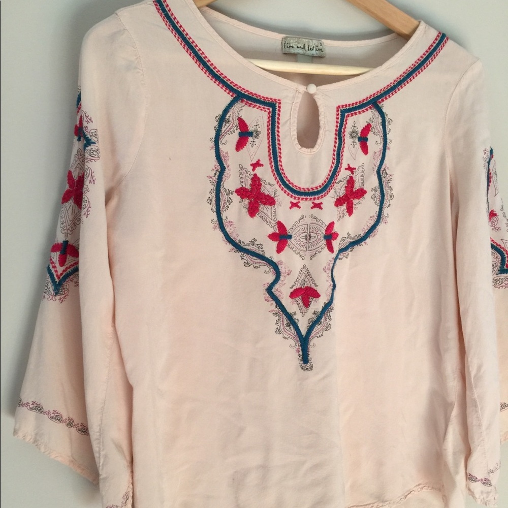 Pale pink embroidered blouse with 3/4 sleeves sz S