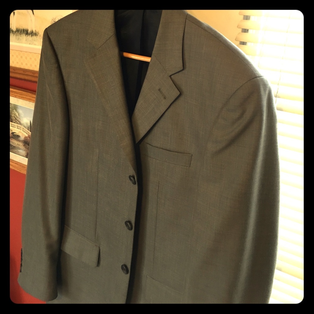 36R Arrow suit.