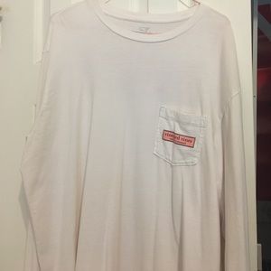 White Vineyard vines long sleeve tshirt!!