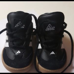 Toddler Adidas Sambas - 4
