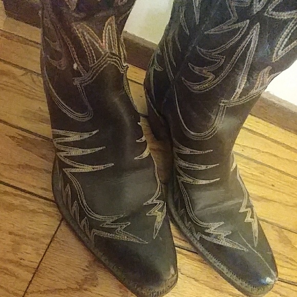 **NOT FOR SALE** Acme Custom Vintage Cowboy Boots - Picture 5 of 8