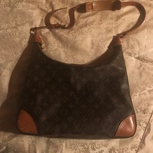 🚨1 HOUR SALE🚨 Authentic Louis Vuitton
