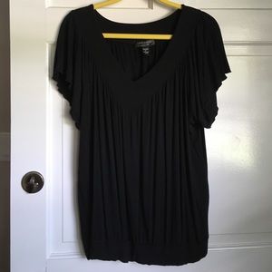 Woman's top by Cable & Gauge size 1X black