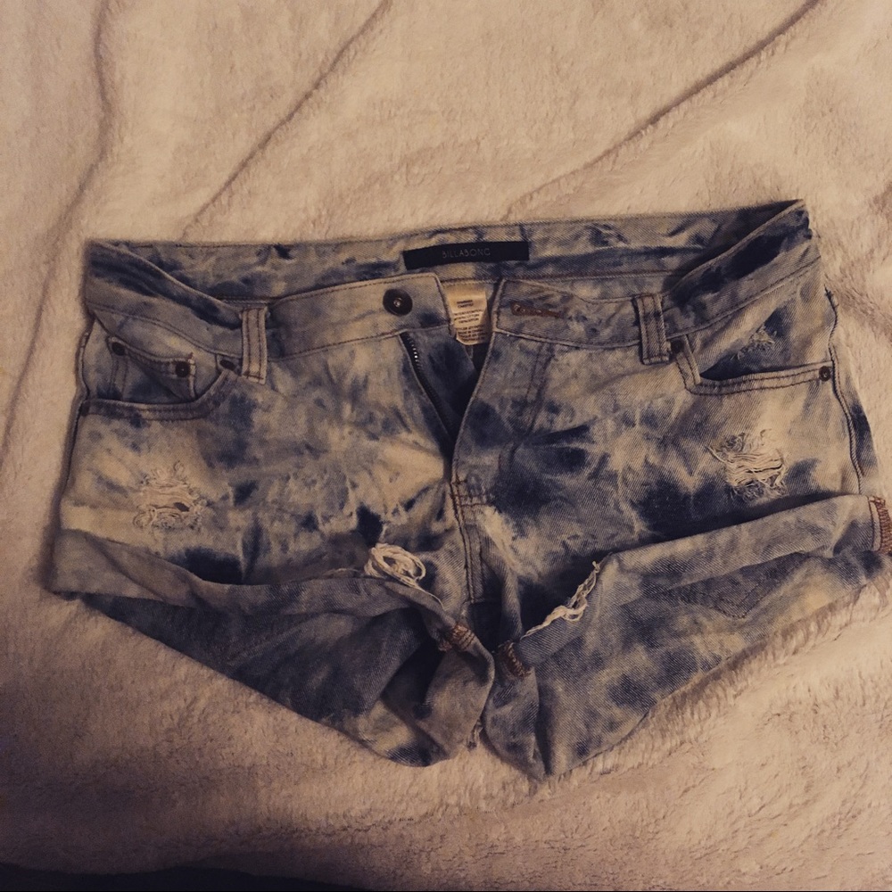 Short blue jean shorts that have never been worn