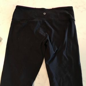 Lululemon Wunder Under Capri Pants size 8