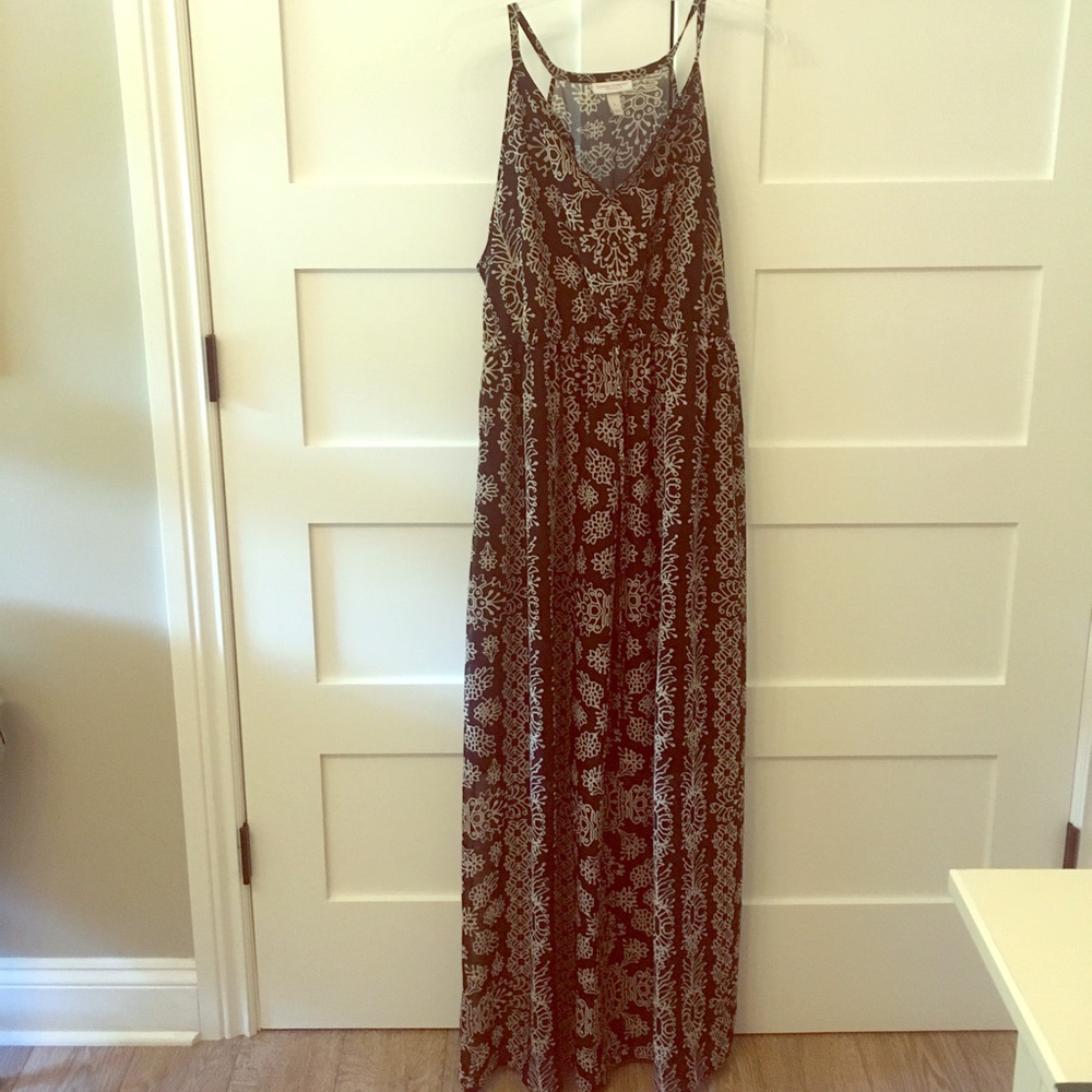 Liz Lange maternity maxi dress