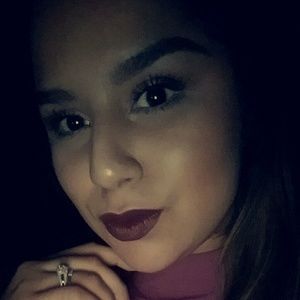 Meet your Posher, Daniela