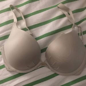 32DD Light Grey Bra