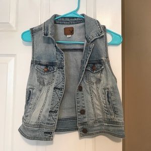 Jean vest