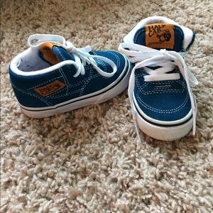 Vans tennis shoes 4.5