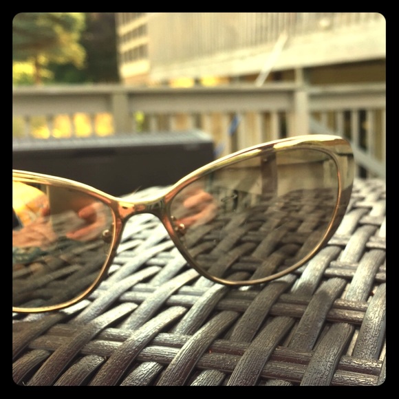 kate spade Accessories - kate spade GOLD mirrored cat eye sunglasses & case