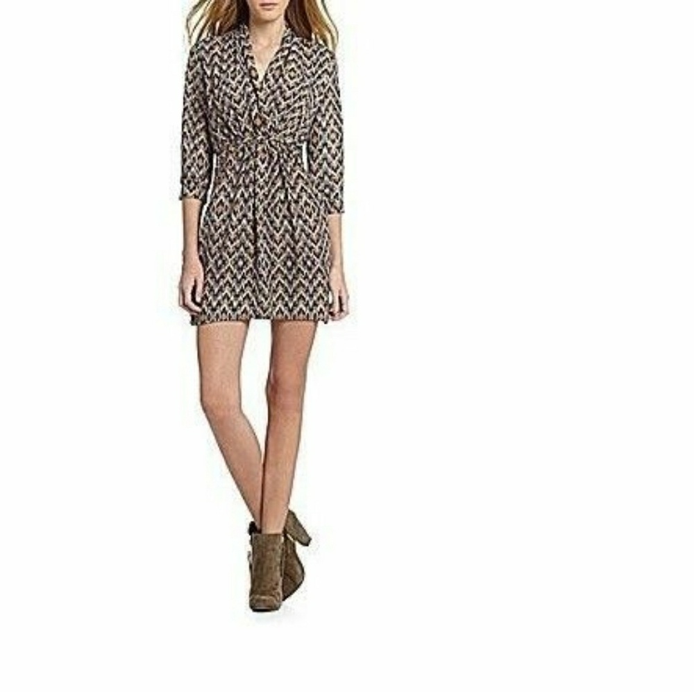 ⭐Collective Concepts -IKAT Surplice Dress