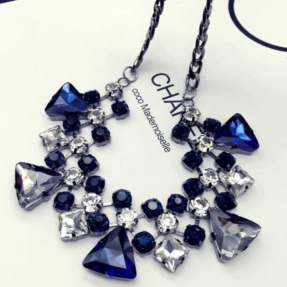 Dazzling Beautiful Necklace