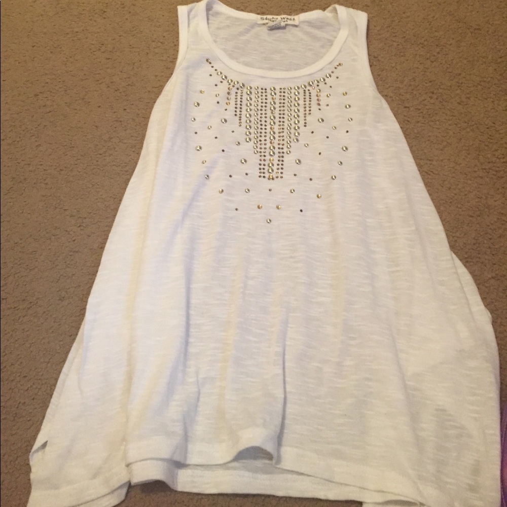 Good and bronze studded loose tank top