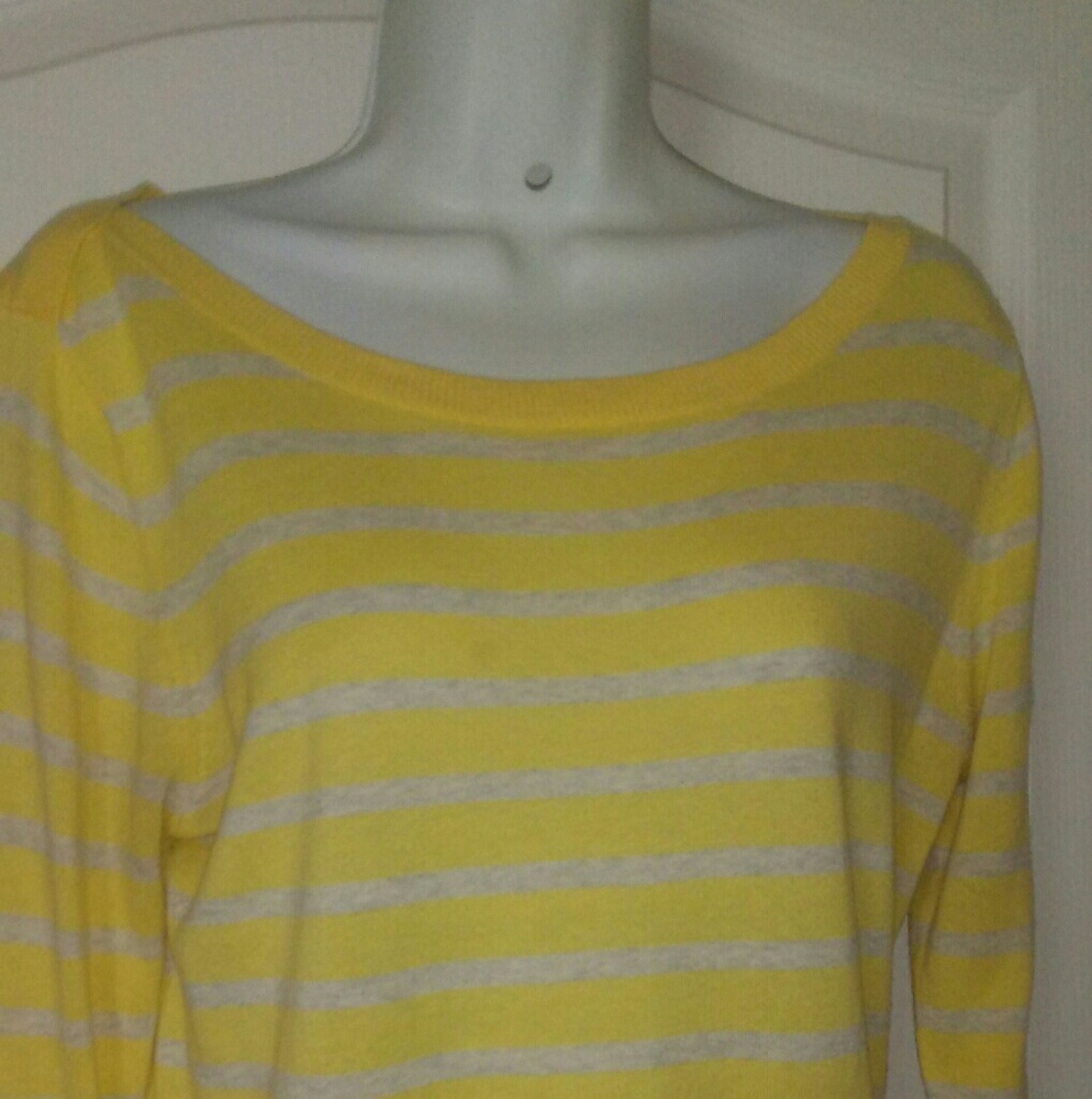 3/4 sleeve pullover sweater