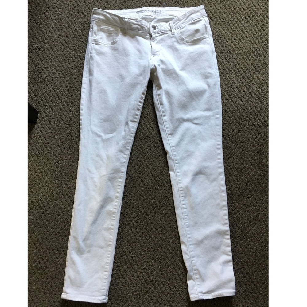 White denim jeans 💕