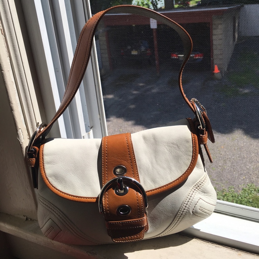 💖LIKE NEW💖: Small Coach Handbag