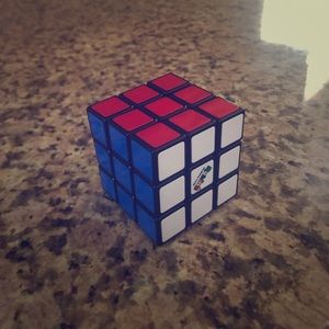SOLVED RUBIKS CUBE